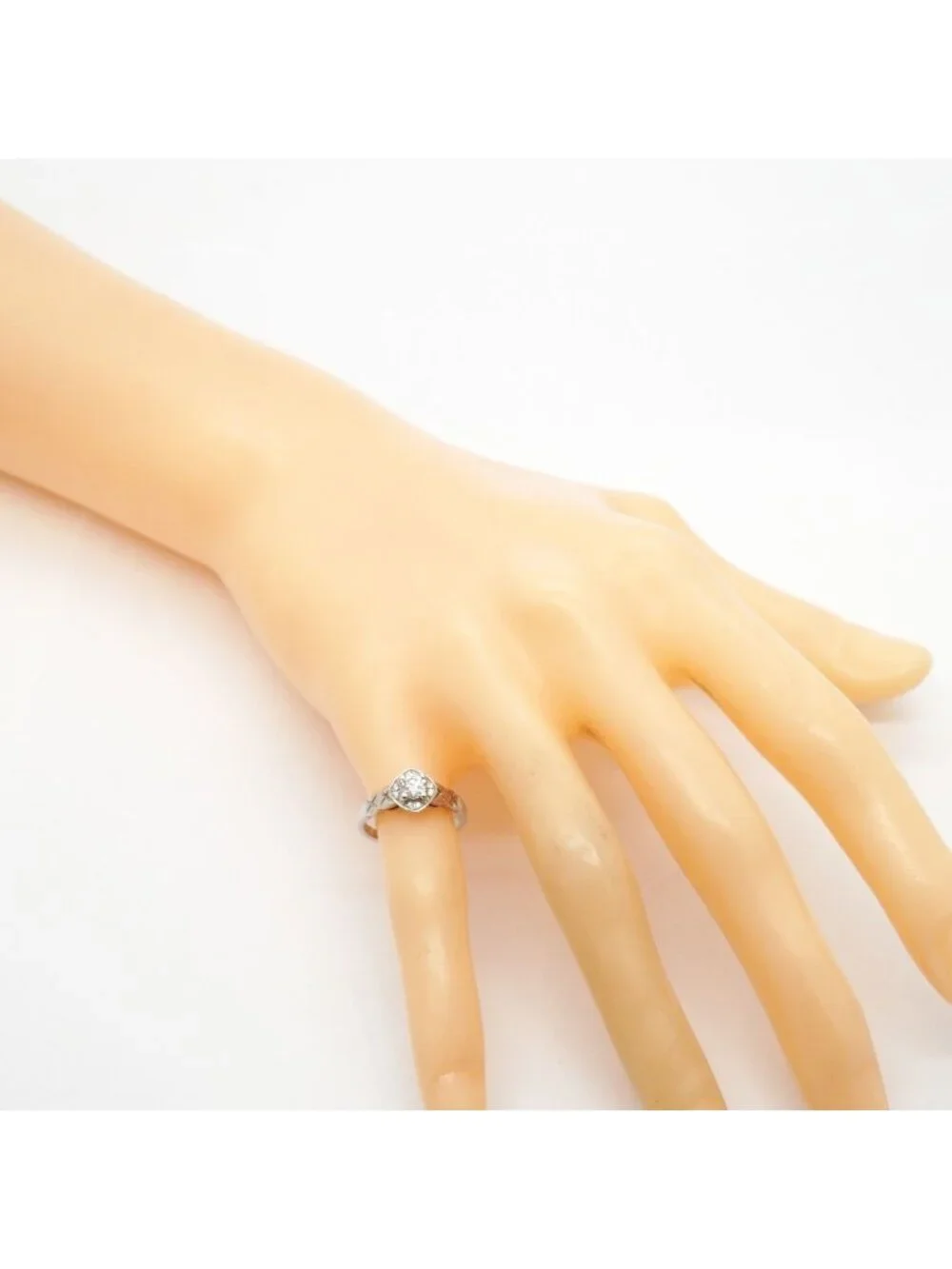 Chanel Ring Coco Crush Platinum Diamond